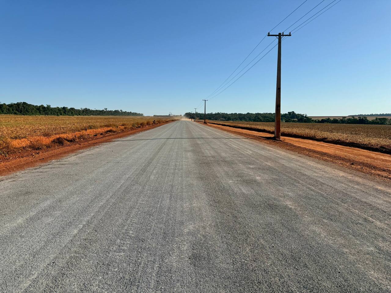 Trecho de 2.800 metros pavimentados da Estrada Irmã Dulce é concluído e liberado no interior de Vera