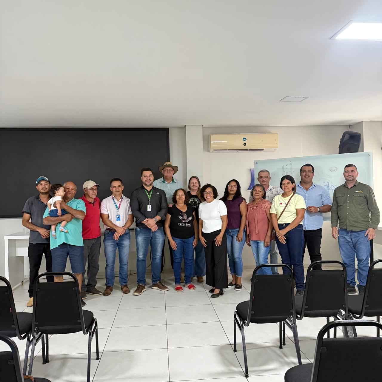 Pequenos produtores de Vera participam de encontro sobre sustentabilidade e geração de renda