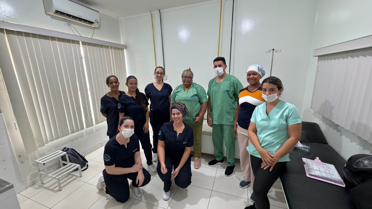 Acadêmicos da FADAF realizam orientação à equipe de enfermagem da UPA