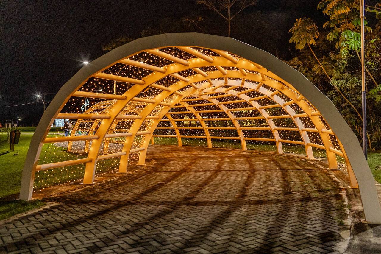 Guarantã Celebra a Magia do Natal e Apresenta seu 1º Réveillon Oficial