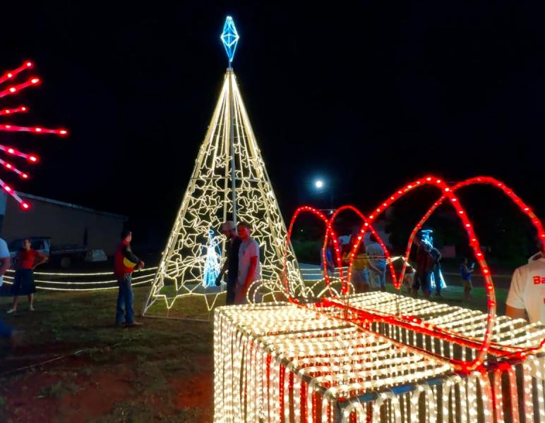 Magia do Natal Ilumina a Gleba União Padovani