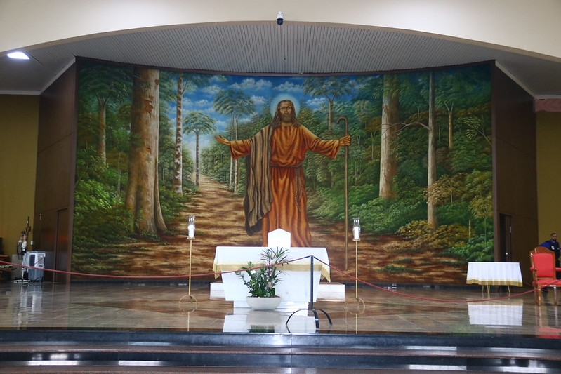 Catedral Sagrado Coração de Jesus une fé